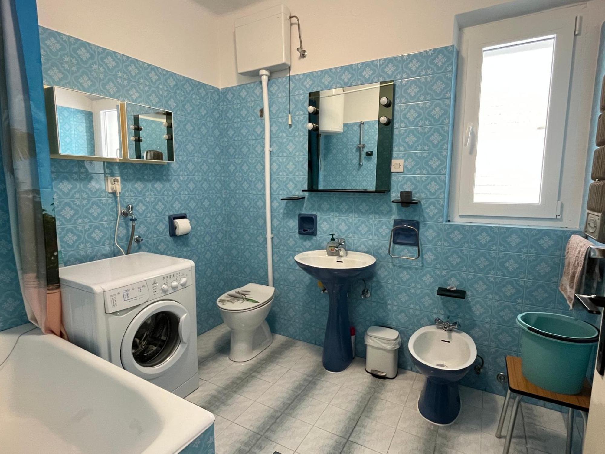 Sidus Maris, Spacious Seaside Apartment With Free Parking Martinscica  Exterior photo